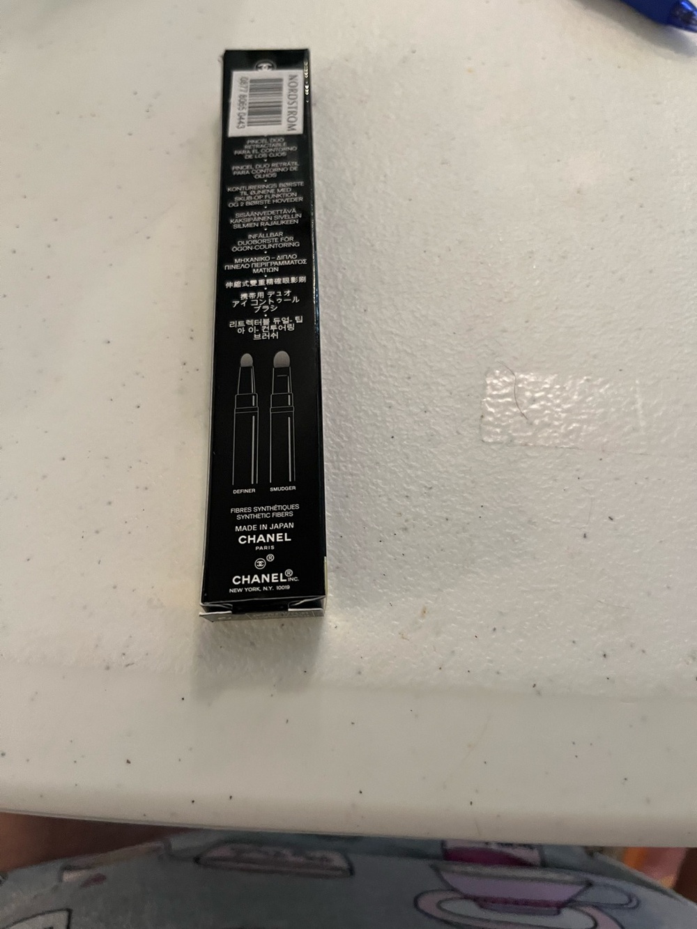 CHANEL Dual-Ended Eye Pencil Duo in Black